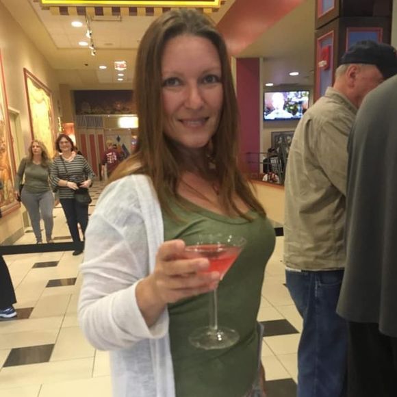 Meet your Posher, Janna - Picture 1 of 1